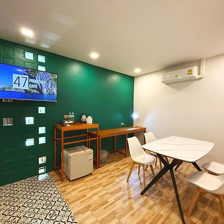 Plernpetch Hotel Сурат Тхани Екстериор снимка