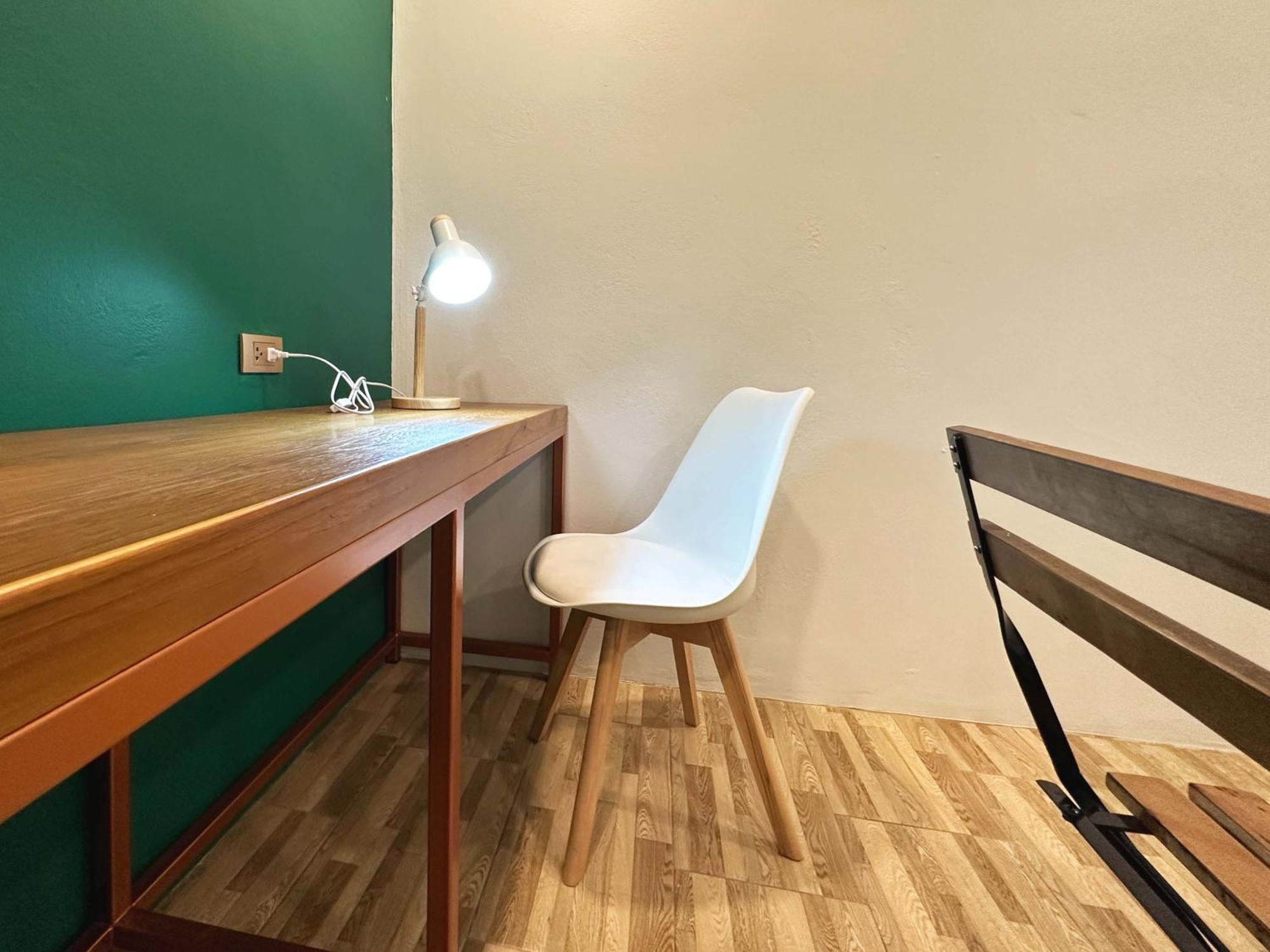 Plernpetch Hotel Сурат Тхани Екстериор снимка