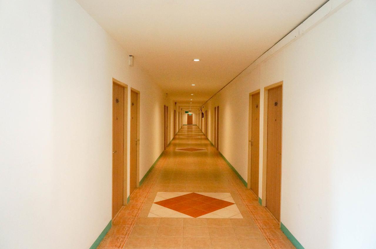 Plernpetch Hotel Сурат Тхани Екстериор снимка